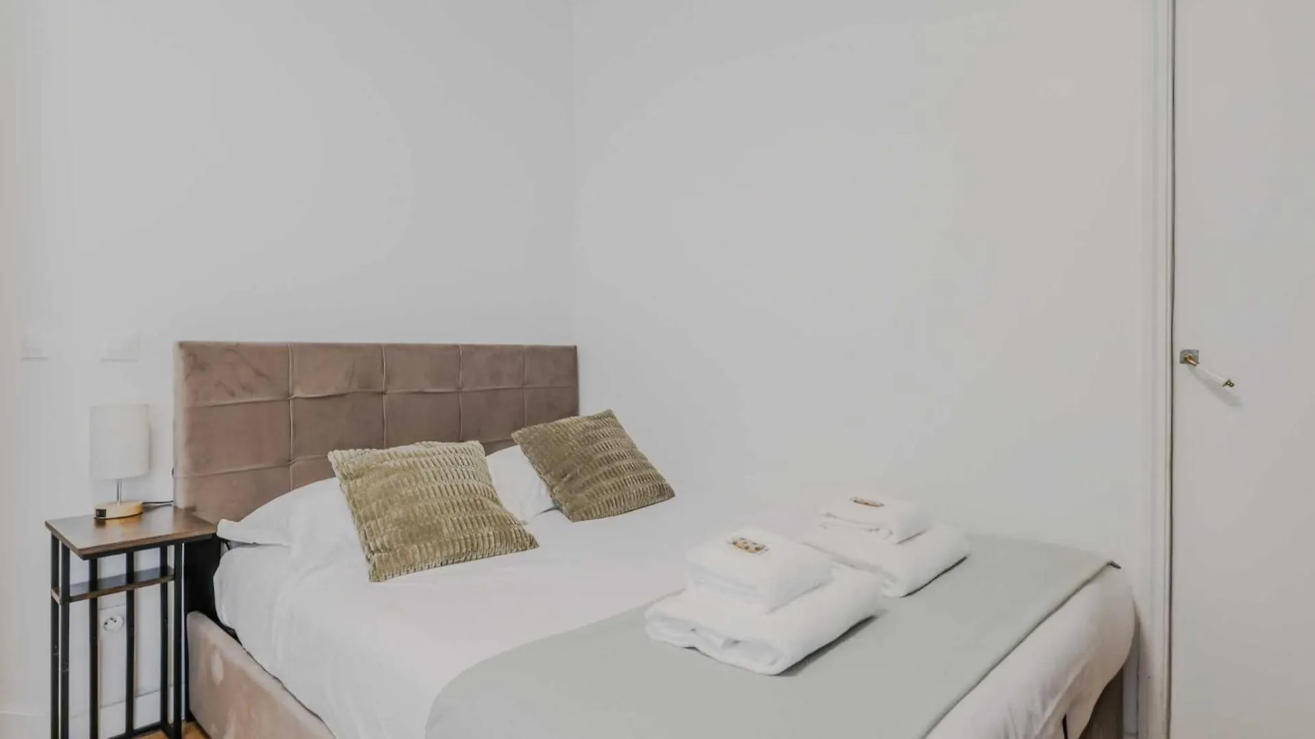Charming Apartment - 1Bd-4P - Gare Du Nord Paris